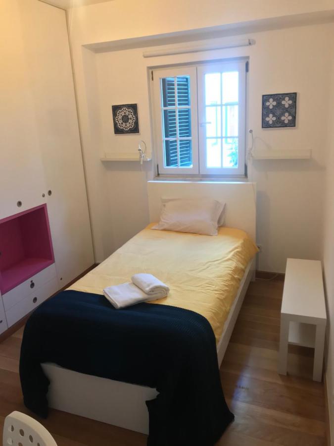 Riverside Belem Guest House Lisbon Bagian luar foto